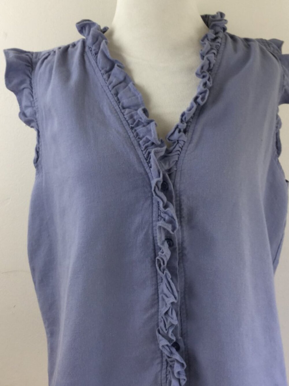 Ellen Tracy Linen Blend Ruffle Sleeveless Top l - Picture 2 of 7
